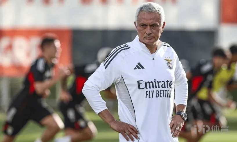 詹俊点评,利物浦变局,中流砥柱,凯发登录口,凯发K8线上,凯发K8下载,凯发官网