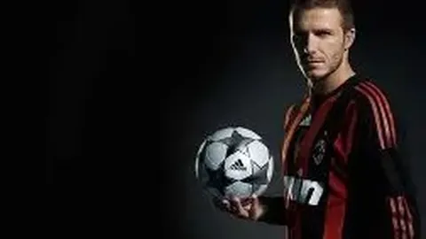 《邵佳一即将亮相足协新任发布会！国足重组风声紧，明年年初有望重整旗鼓》