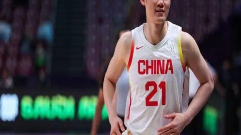 “西布罗姆维奇连败阴霾，伯明翰客场能否击碎低迷魔咒？”